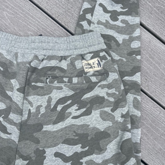 𝅺johnnie-o Trainer Camo Jogger pants sweats gray new current website S - Picture 4 of 8